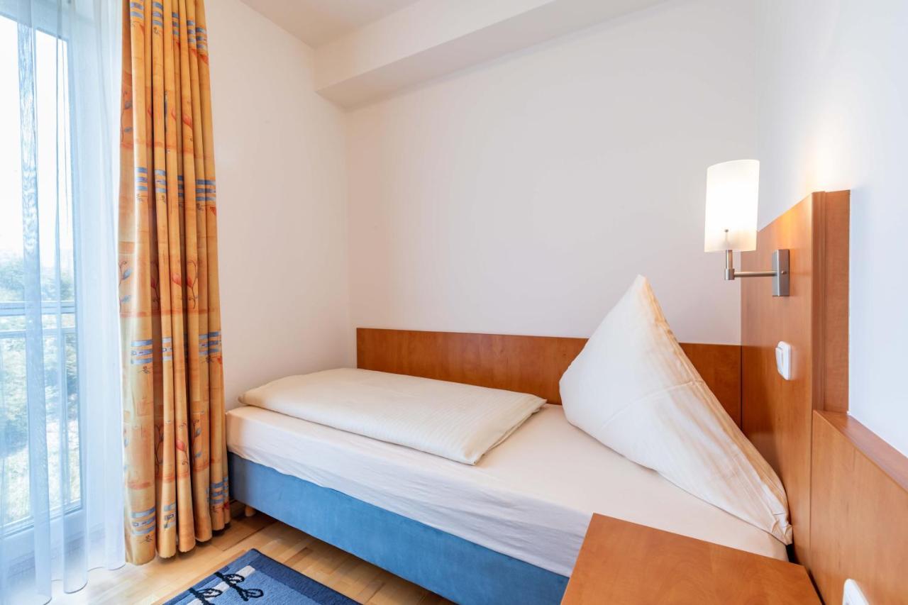 Gasthaus Hotel Ostermeier Attenkirchen Eksteriør bilde